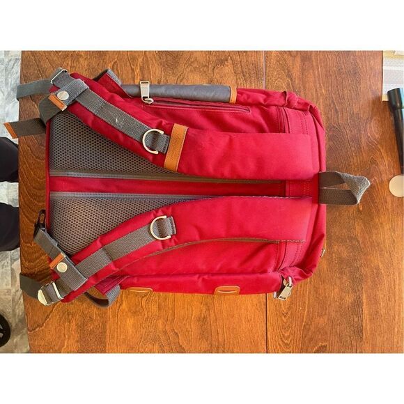 Doughnut Outdoor Adventure Backpack - Picture 3 of 4